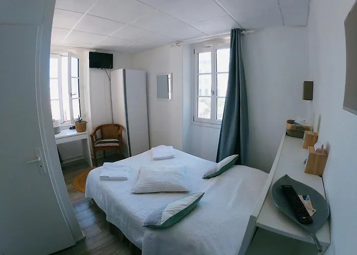 Le Petit Szálloda Biarritz