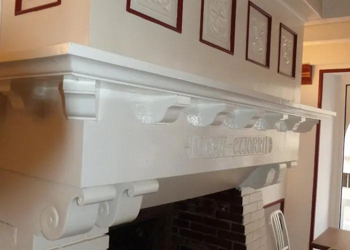 Le Petit 2* ביאריץ