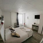 Hotel Le Petit 2*