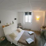 Le Petit 2* Biarritz