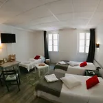 Hotel Le Petit Biarritz