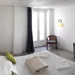 小酒店