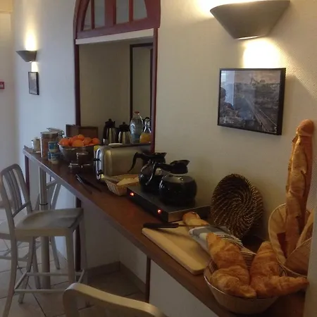 Le Petit 2* Μπιαρίτζ