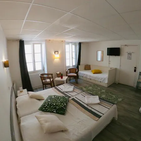 Otel Le Petit Biarritz