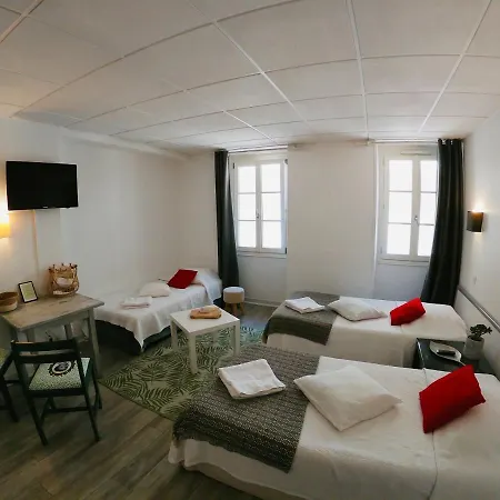 Hotel Le Petit Biarritz