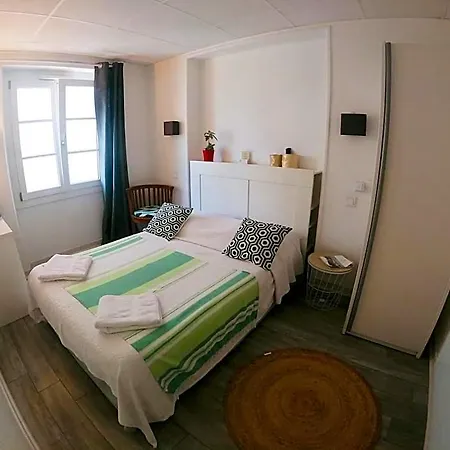 Hotel Le Petit 2*