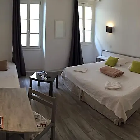 Le Petit Biarritz