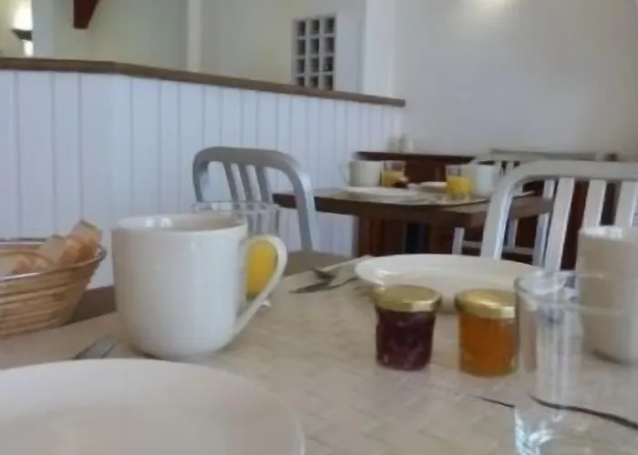 Le Petit 2* Biarritz